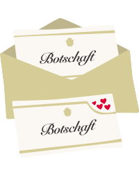 Schritt 4: Flasche bekleben – zwei Etiketten mit der Aufschrift „Botschaft“ liegen in einem Briefumschlag bereit.